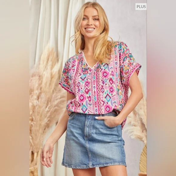 Savanna Jane Pink Blouse with Elegant Embroidery - Picture 2 of 6